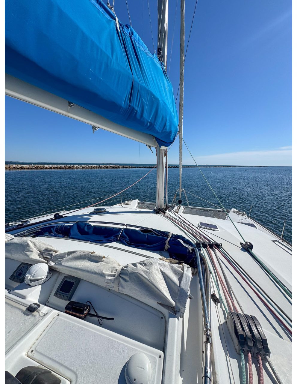 deck, Lagoon 440, catamaran for sale