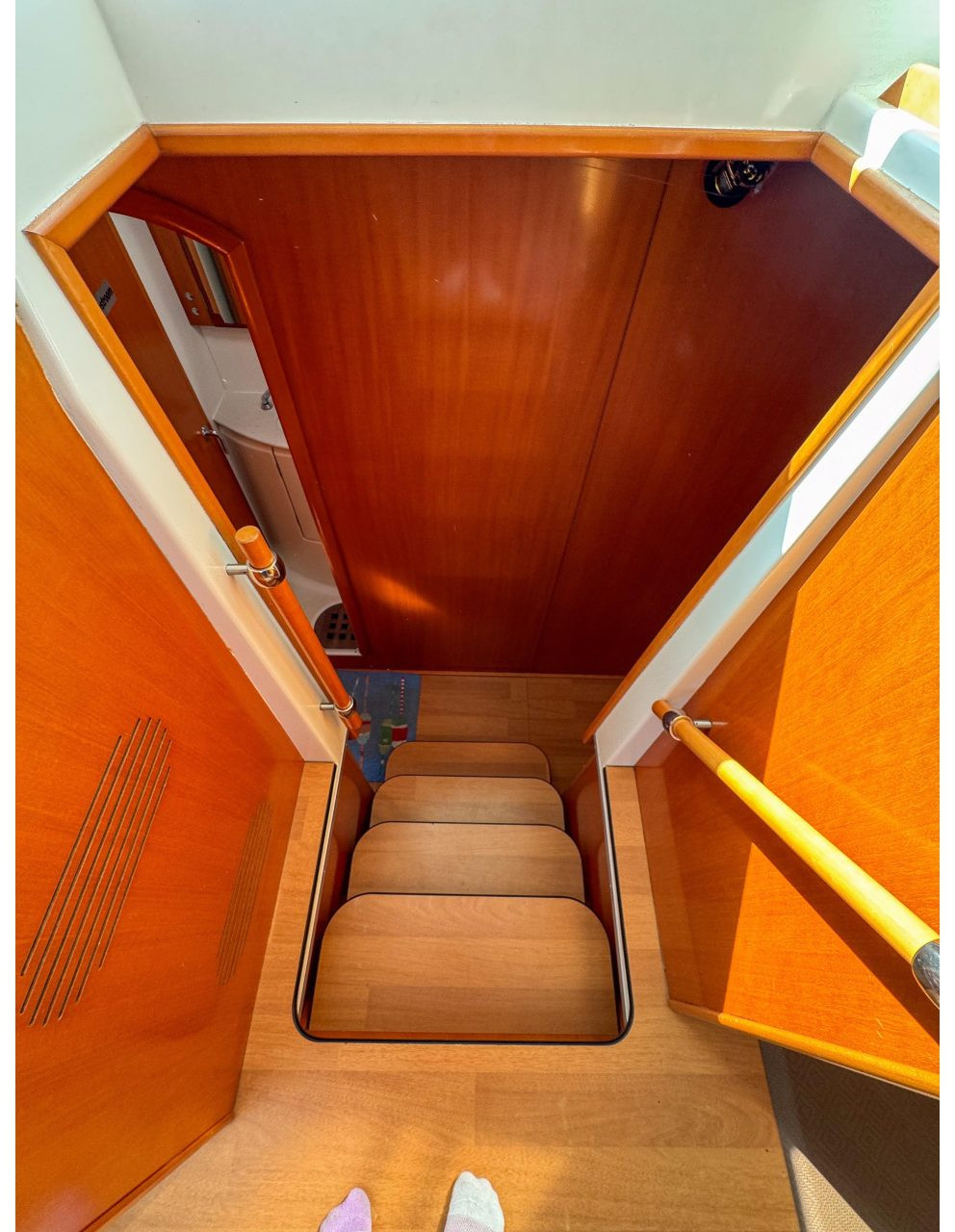 interior, Lagoon 440, catamaran for sale