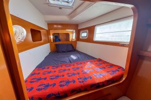 bed, Lagoon 440, catamaran for sale