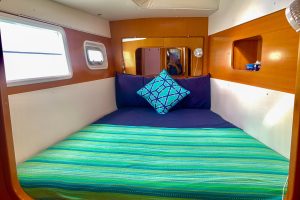 bed, Lagoon 440, catamaran for sale