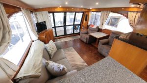 salon, Ocean Alexander 500, trawler for sale