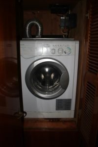 interior, Ocean Alexander 500, trawler for sale