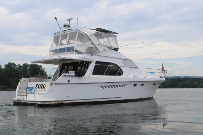 exterior, Ocean Alexander 500, trawler for sale