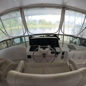helm, Ocean Alexander 500, trawler for sale