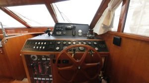 navigation station, Ocean Alexander 500, trawler for sale