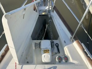 cockpit, Beneteau 461, sailboat for sale