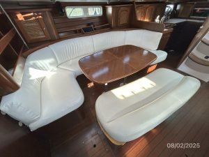 salon, Beneteau 461, sailboat for sale