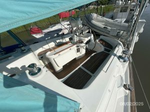 cockpit, Beneteau 461, sailboat for sale
