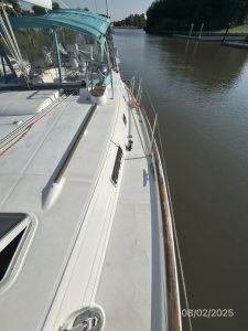 deck, Beneteau 461, sailboat for sale