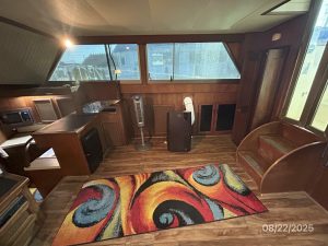 salon, Viking 44, trawler for sale