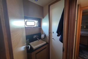 bath, Nautitech 46 Open, catamaran for sale