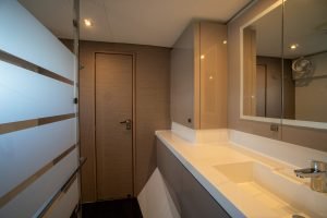 bath, FP 47 Saona, catamaran for sale