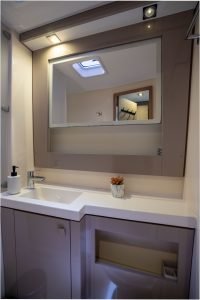 bath, FP 50 Saba, catamaran for sale