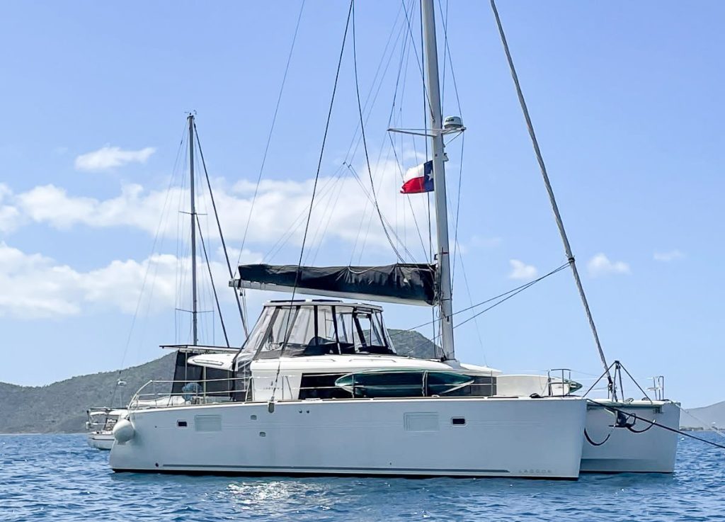 Lagoon 450F Owner’s Version, catamaran for sale