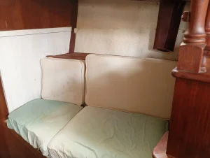 salon, Fantasia 35, sailboat for sale