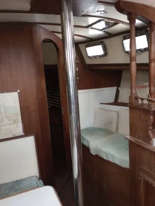 salon, Fantasia 35, sailboat for sale