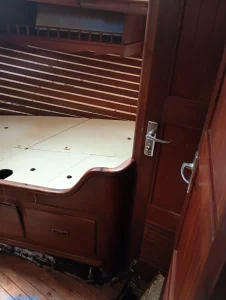 bed, Fantasia 35, sailboat for sale
