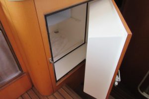 interior, Catana 471, catamaran for sale