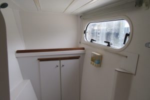 bath, Catana 471, catamaran for sale