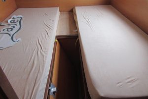 bed, Catana 471, catamaran for sale