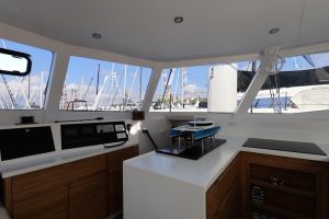 helm, Balance 442, catamaran for sale