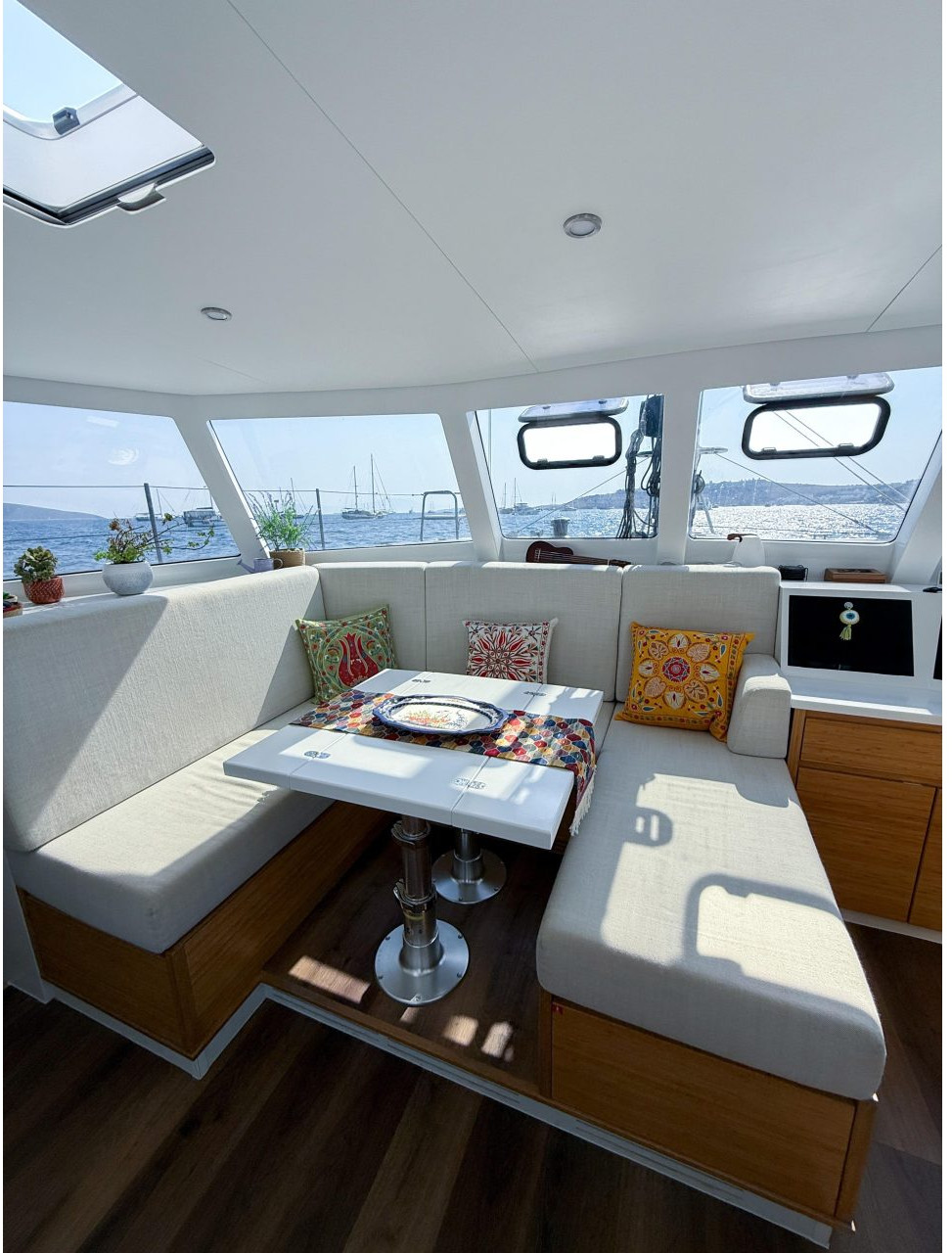 salon, Balance 442, catamaran for sale