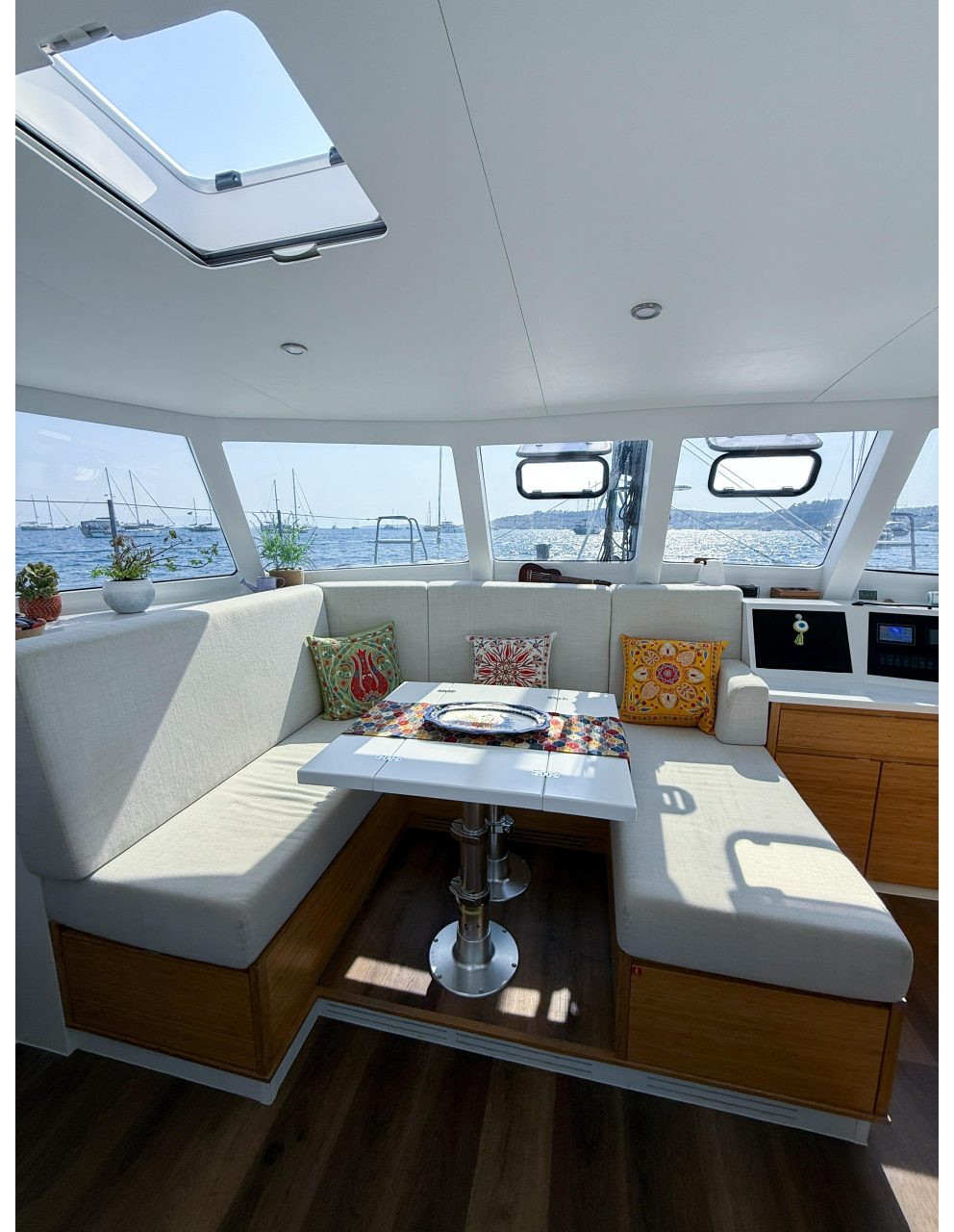 salon, Balance 442, catamaran for sale
