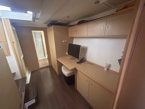 salon, Lagoon 400, catamaran for sale