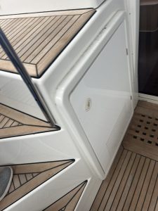 deck, Lagoon 400, catamaran for sale