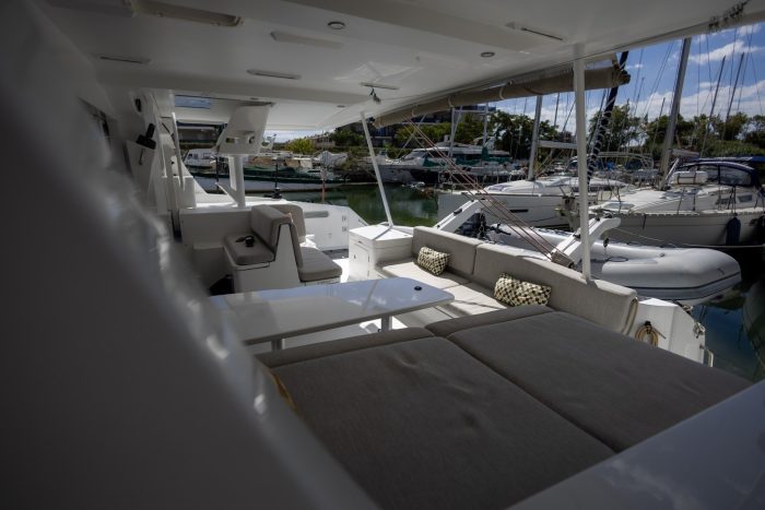 cockpit, Balance 442, catamaran for sale