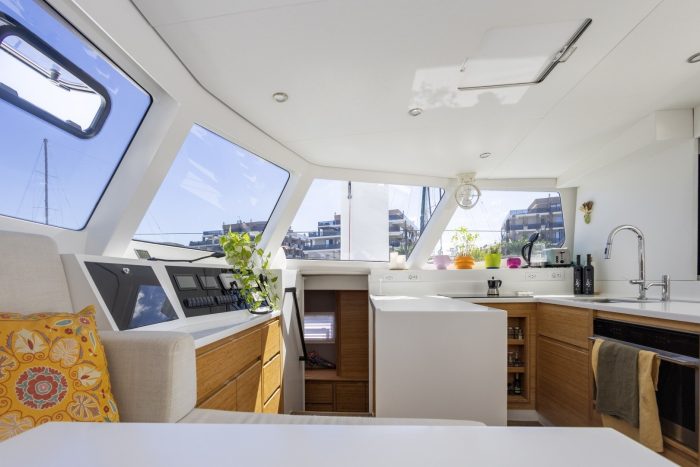 salon, Balance 442, catamaran for sale