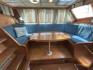 salon, Nauticat, sailboat for sale