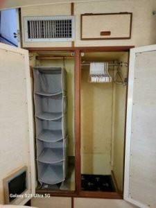 interior, Bertram 46.6, trawler for sale