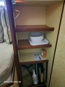 interior, Bertram 46.6, trawler for sale