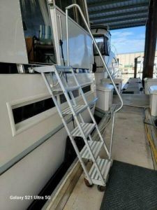 deck, Bertram 46.6, trawler for sale