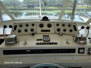 helm, Bertram 46.6, trawler for sale