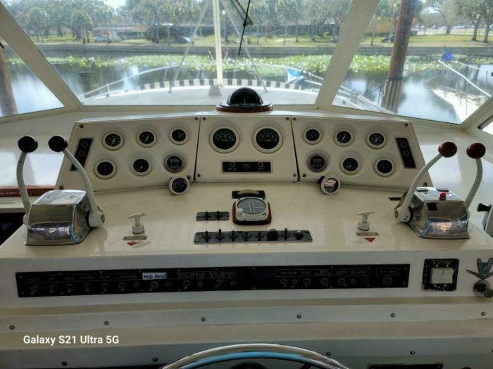 helm, Bertram 46.6, trawler for sale