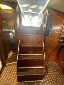 interior, Hunter 44, sailboat for sale