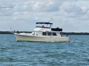 exterior, Ocean Alexander 450 Classico, trawler for sale
