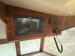 navigation station, Ocean Alexander 450 Classico, trawler for sale