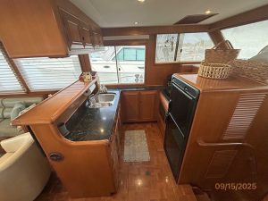 interior, Ocean Alexander 450 Classico, trawler for sale