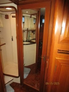 bath, Ocean Alexander 450 Classico, trawler for sale