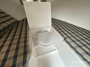 bath, Chris-Craft, trawler for sale
