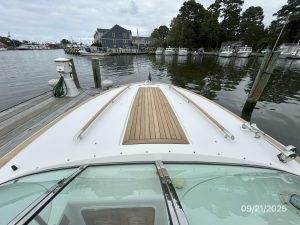 deck, Chris-Craft, trawler for sale