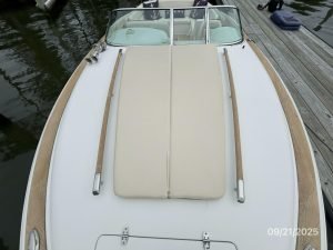 deck, Chris-Craft, trawler for sale