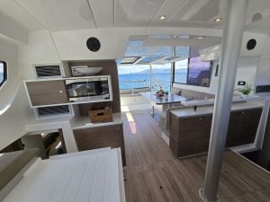salon, Bali 40 Catspace, catamaran for sale