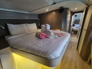 bed, Bali 40 Catspace, catamaran for sale