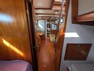 salon, Mason 43, sailboat for sale