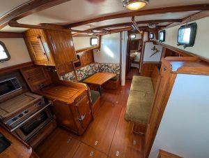 salon, Mason 43, sailboat for sale
