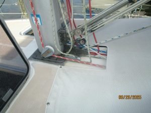 deck, Hunter 376, sailboat for sale